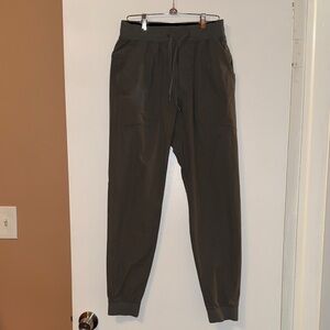 Lululemon Men's Olive Jogger Pants
